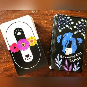 Blooming Cat Tarot Deck